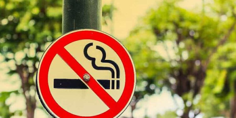 Da li treba zabraniti pušenje u ugostiteljskim objektima?