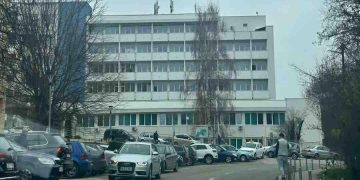 Problem parkinga u Tuzli – Nedostatak parking mjesta