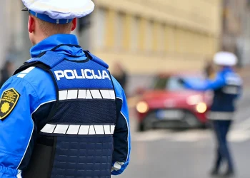 policija na ulici