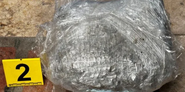 Zaplijenjeno 4,4 kilograma droge