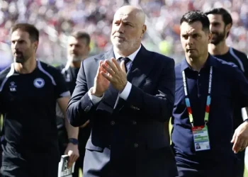 Sergej Barbarez i stručni štab Zmajeva