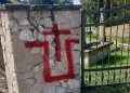 grafiti s ustaškim simbolima u Livnu