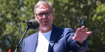 Oglasio se Vučić nakon smrti Ratka Mladića: Spomenuo sahranu, Hag, Orića i Thaçija