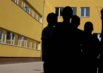 Stravičan napad u školi: Učenik usmrtio nastavnika, još dvije osobe povrijeđene