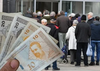 Septembarska penzija stiže ranije nego inače? Poznato kada bi novac mogao biti na računima penzionera